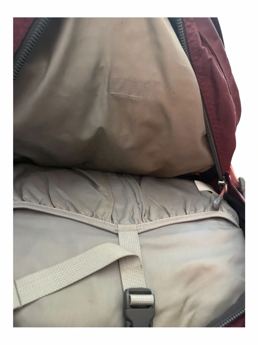 The North Face 28 L Purple Backpack Pink Details Borealis